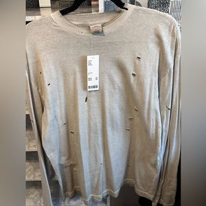 Men’s distressed long sleeve tee size small